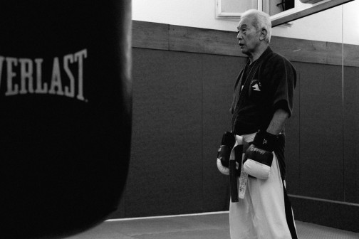 Hiroo Mochizuki est la troisième personne à avoir reçu le titre honorifique du 10ème Dan de karaté en France, plus haute distinction de la discipline, très présente dans le Yoseikan Budo. Cette récompense lui a été attribuée à l'occasion de ses 80 ans, en mars 2016 et s’ajoute à un impressionnant palmarès allant de l’aïkido au ju-jitsu en passant par le judo.